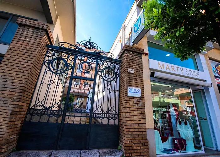 Affittacamere Domus Martì 3*